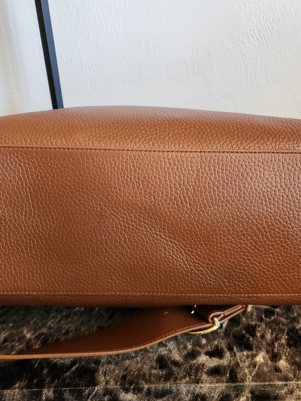 Cuyana 16 Inch System Tote Bag In Dark Chestnut With Adjustable Strap - Picture 6 of 16